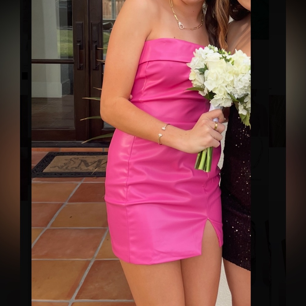Vibrant Pink Strapless Bodycon Mini Dress for Prom